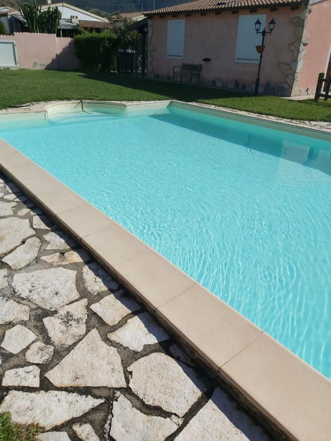 Villa Casa Dalena à Lu Razzoni Extérieur photo